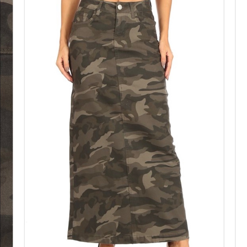 Camo maxi skirt